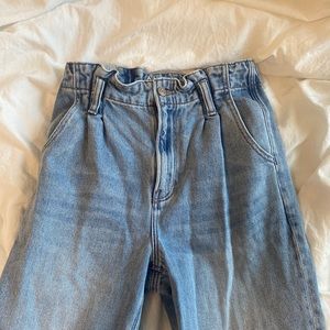 American Eagle mom jeans